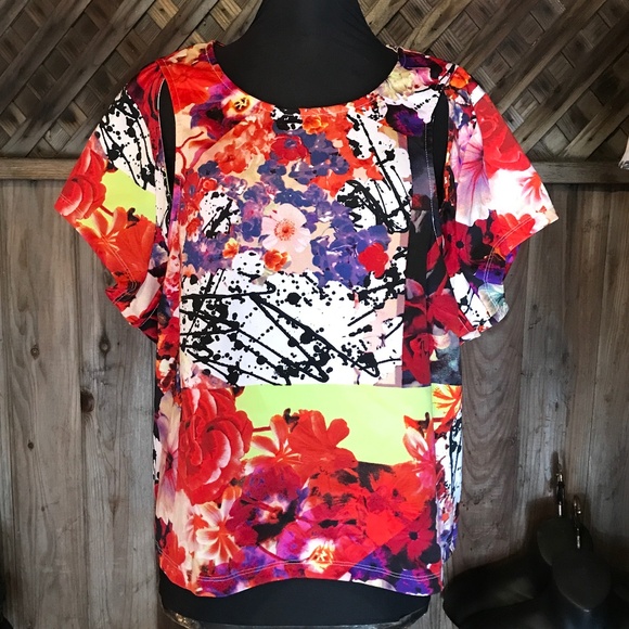 🦋 Floral Multicolored Top - Picture 6 of 10